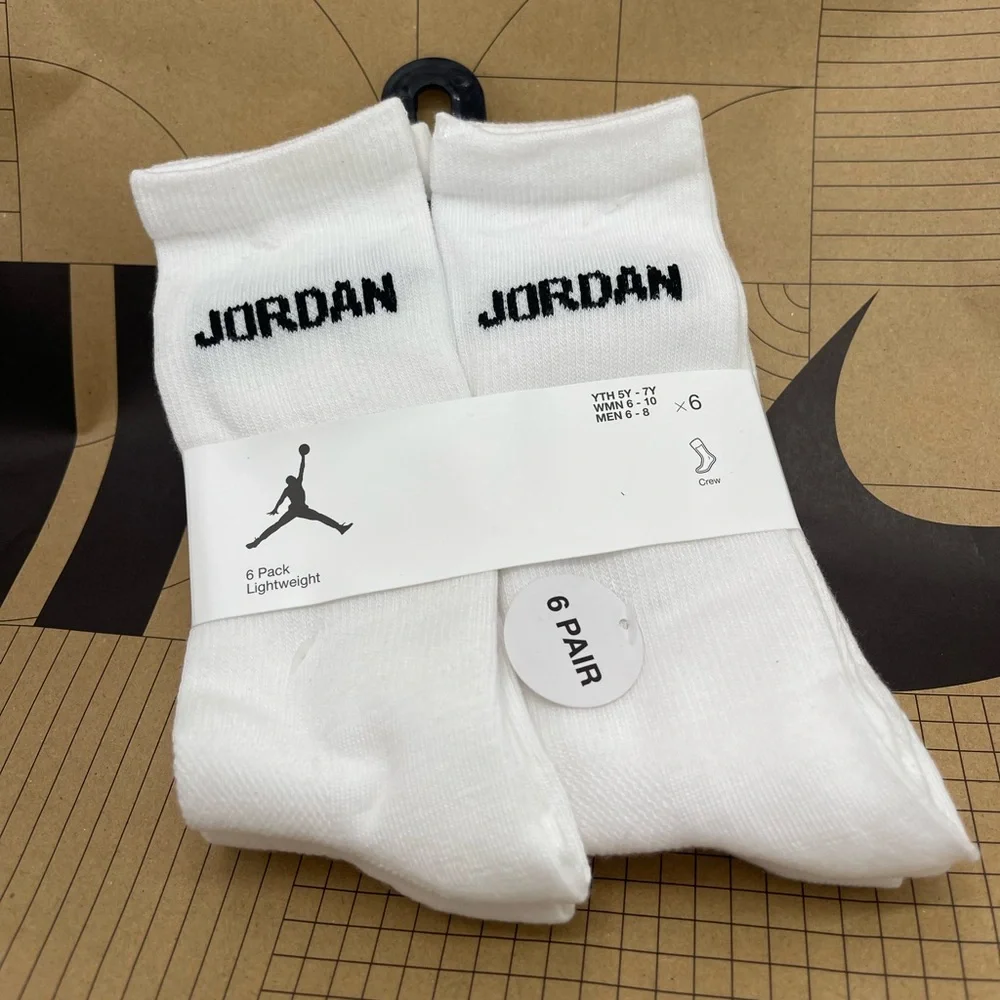 JORDAN JUMPMAN CREW Socks 
6PK

Style XJ0130-001 - Picture 12 of 16